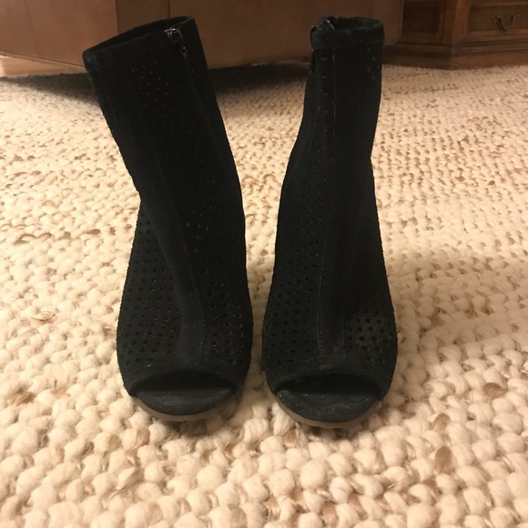 Black suede ankle wedges - Picture 5 of 6